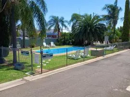Billabong Motel