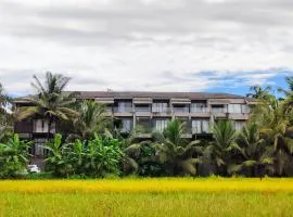 August Private Pool Villas by HNH