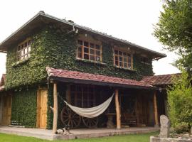 Hosteria Cananvalle, hotel s jacuzzi v destinaci Ibarra