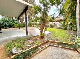 Sea Breeze 16 Wirraway Ave