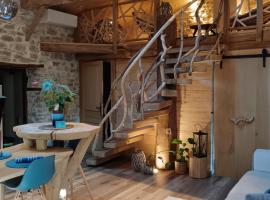 Domaine Moulin de Quincenat, Hotel in Champagnat