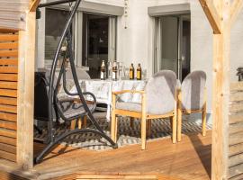 RK79 Ferienwohnung mit 4 Zimmer, Garten und Pool nähe Klinikum U-Bahn & S-Bahn zum Messegelände Nürnberg, khách sạn ở Fürth