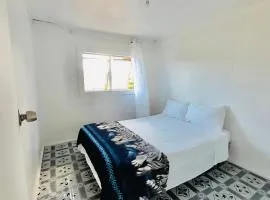 Tonga Airport Cottage - Private Double Room with shared bathroom