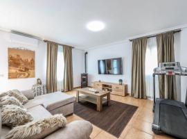 Relaxing Getaway 15' from Toledo, hotel in Cobisa