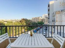 Lovely 1BR Apt with private balcony in Gzira by 360 Estates
