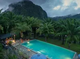Krabi Green Hill Pool Villas