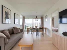 Stylish 3BR Apartment w Two Balconies