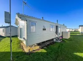 Homely 6 Berth Caravan For Hire By The Beach At California Cliffs Ref 50006F