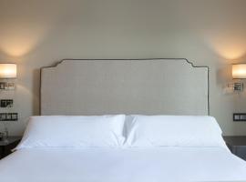 Hotel Infanta Leonor, ξενοδοχείο σε Écija