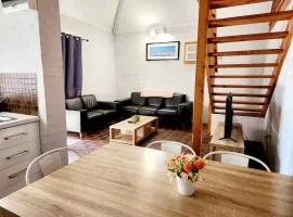Loft Villa Pool Spa & Beach Sleeps Six!