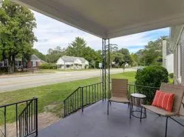 The Woodland Cottage - 3BR 1BA