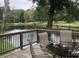 3 Bedroom Home - Lake Views on 3 Sides