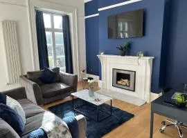 Grimsby Central Luxury 2 Bedrooms, Pelham 2