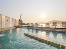 VELINN Pousada Angra Sunset, hotel em Angra dos Reis