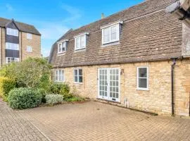 Lambert Cottage - In the Heart of Stamford