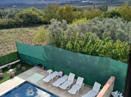 Naturel villaları, hotel di Orhangazi