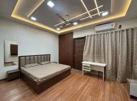 S Square HomeStay