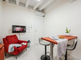 Loft Il Moro 2 Maranello Sassuolo Free Netflix & wi-fi, hotel en Casalgrande