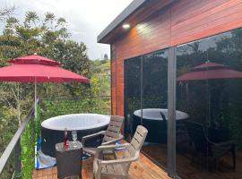 Ribazo Glamping, hotel v destinaci Guatapé