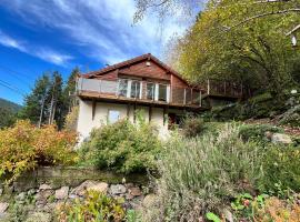 Chalet des roches - Plainfaing, hotel v destinaci Plainfaing