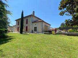 gîte porte de la bastide, hotel v destinaci Hastingues