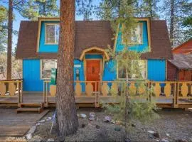 The BlueBird Retreat, Jacuzzi, BBQ