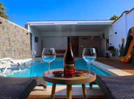 Casa MANCORA, hotel v destinaci Máncora