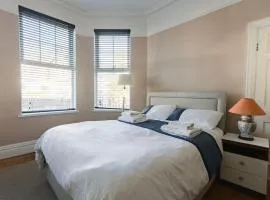 Hullidays University 2 Bed Ground Floor Apartment