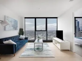 Breathtaking views - Spacious 2BR Ensuite in Heart of CBD