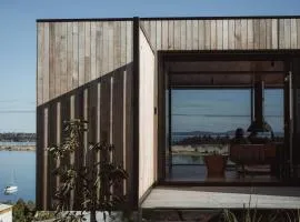 The Tailored Pod - A Compact Oasis