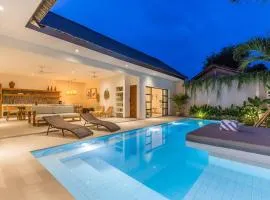 Modern Berawa villa in Canggu