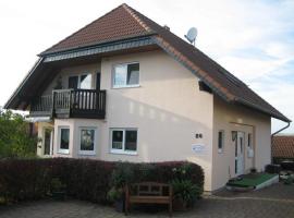 Ferienwohnung Erholung am Hainich: Bischofroda şehrinde bir ucuz otel