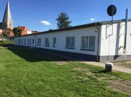 Ferienwohnungen nähe Bützower See