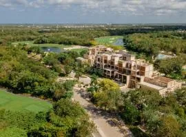 Lumina at The Village Luxury Residences in Corasol