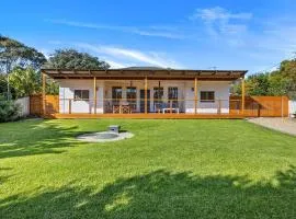 Family Tides - 52 La Ronde, Carrickalinga