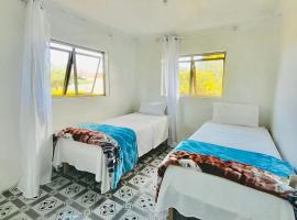 Airport Cottage - Private Twin Room