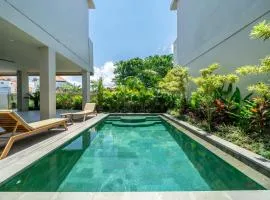 Townseseh 1- Limited Time Deal - Modern Apartment - Close to Beach - Spacious Pool!