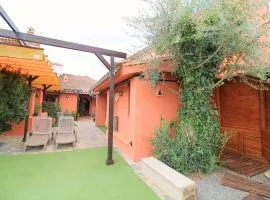 Casa Rio y Jara by SIERRA VIVA