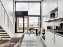 Kotimaailma - Studio with loft and patio for 2 pax