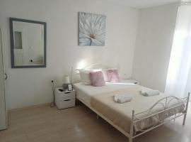 Cozy Rooms At Old City Gate، فندق في دوبروفنيك