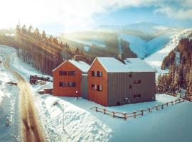 Penzi&oacute;n a Re&scaron;taur&aacute;cia Twin Jasn&aacute;, guest house in Demanovska Dolina