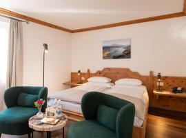 Hotel Post Sils Maria, hotel em Sils Maria