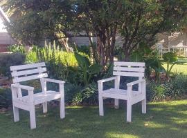 Ceelee's Place, kh&aacute;ch sạn l&atilde;ng mạn ở Bloemfontein