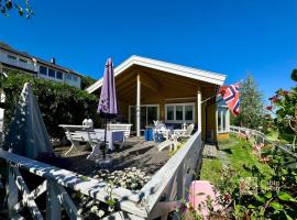 Cozy sea cabin with a great view, cabin in Asker