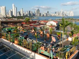 Viajero Casco Viejo Hostel, pet-friendly hotel in Panama City