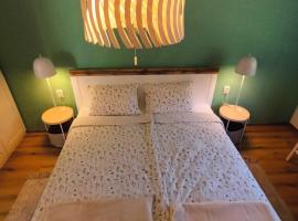 Forest idyll, hotel di Repaš