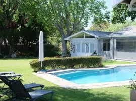 High Hedges Guest Suites Constantia