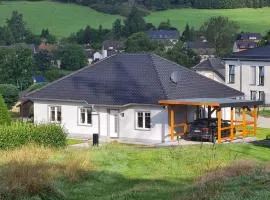 Ferienhaus am Berg