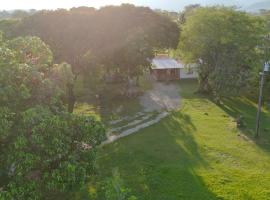 Finca hotel VillaLuna, hotel in Mesetas