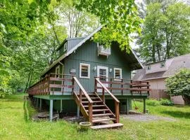 Lakefront with Lots of Light and Private Dock Access